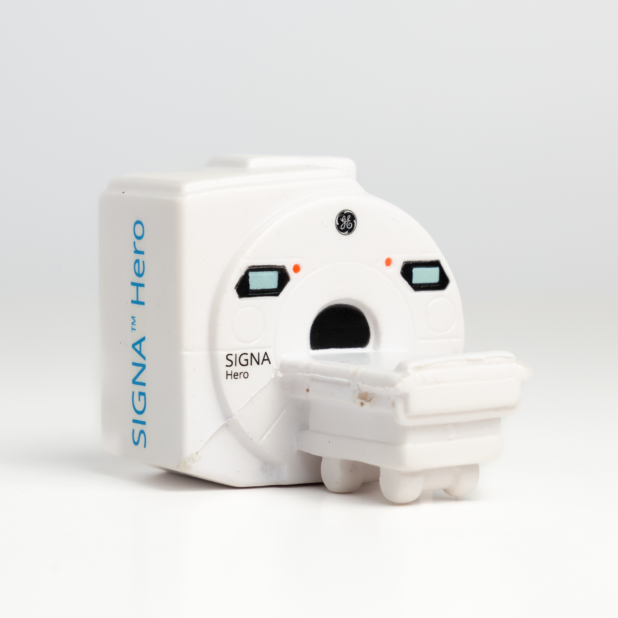 Stress balls of machines and large equipment for your sales representitives