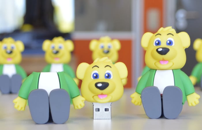 USB-Sticks-Mascot-Merchandise Promo Bears bietet viele Maskottchen-Werbeartikel an.