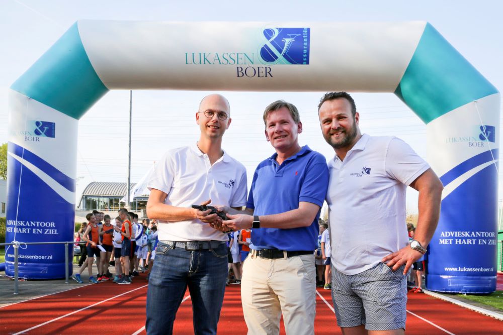 Aufblasbarer Torbogen mir großer Werbewirkung für Sportevent