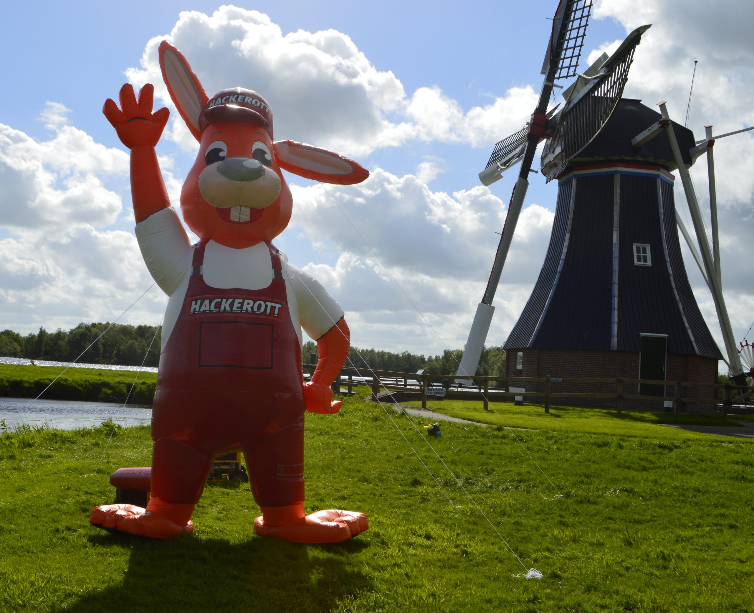 Hackerott Inflatable 5 meter height